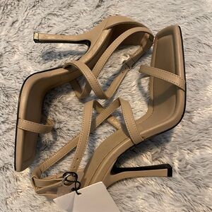 NWT Elegant Beige Strappy Heels